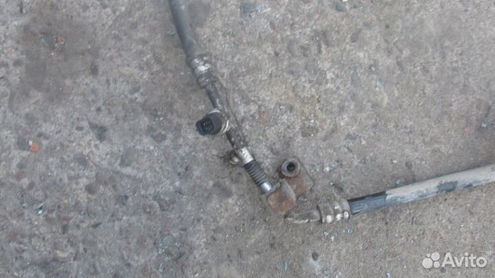 Трубка кондиционера (Hyundai Elantra)