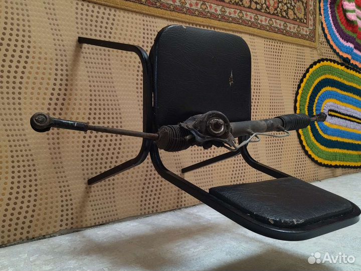 Рулевая рейка на nissan AD 1998 г