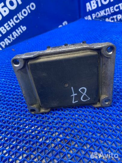 Блок управления двигателем Cadillac Cts 1 седан