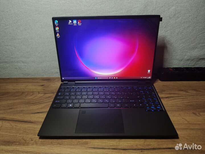 Новый ноутбук 2К 16.2