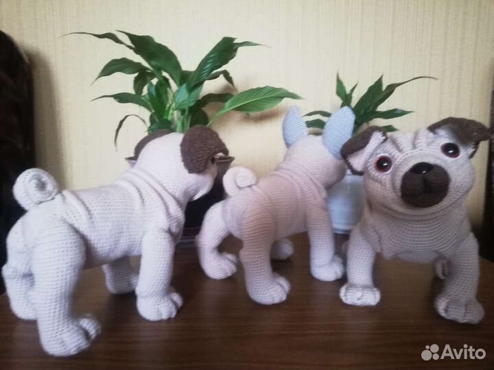 Вязаные собачки: мопс, французский бульдог