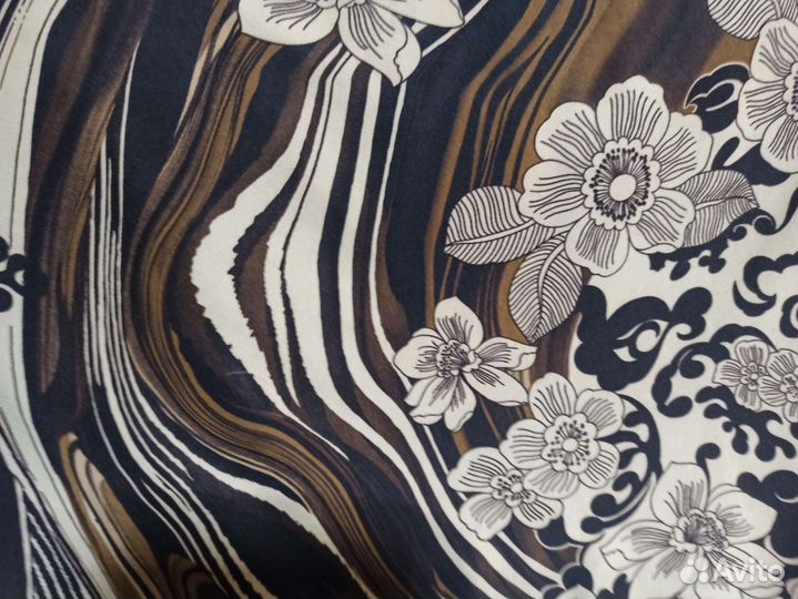 Отрез ткани трикотаж. 350 *150 см. За отрез