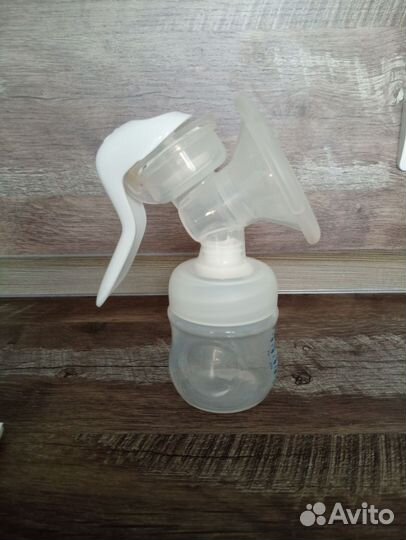 Молокоотсос avent ручной