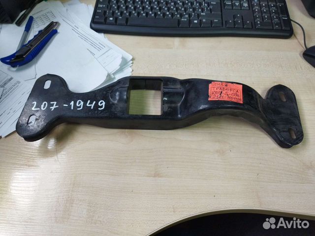 Траверса кпп ваз 2121 5-ти ступка