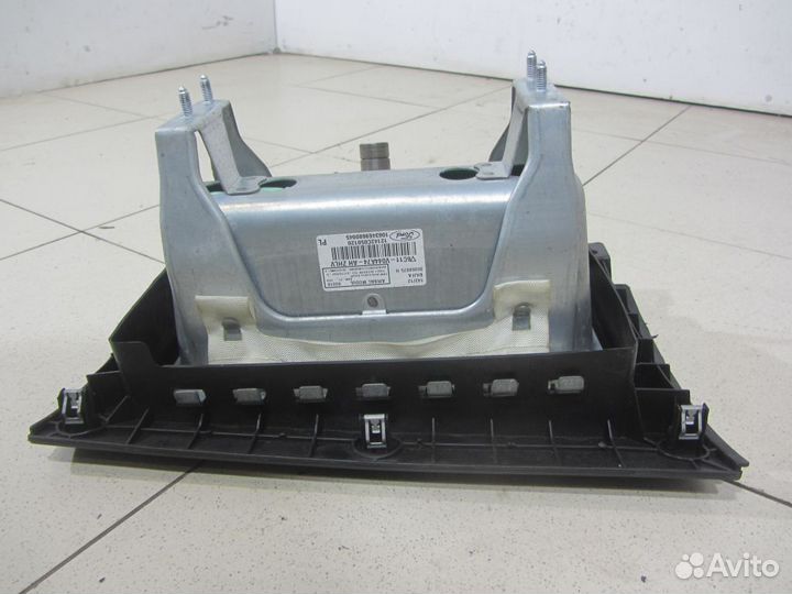 Подушка безопасности в торпеду