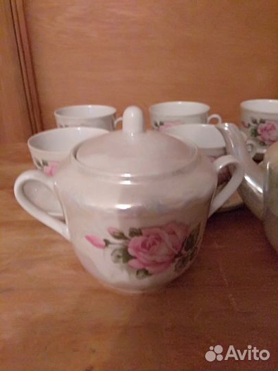 Новый перламутровый чайный сервиз 