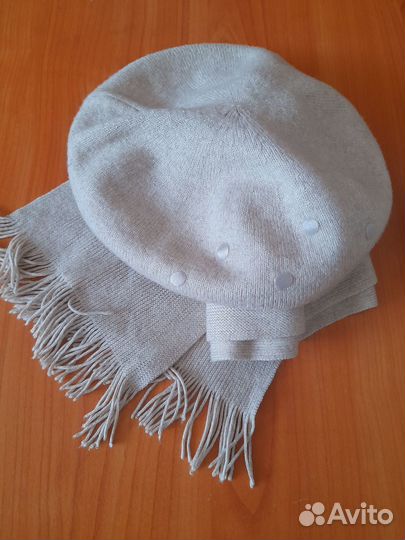 Комплект берет шапка и шарф женские