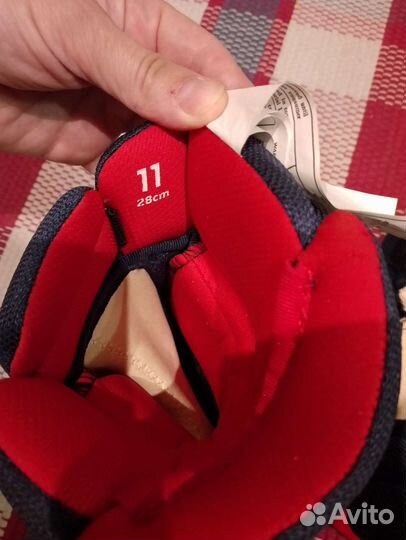 Перчатки краги хоккейные новые 11 размер