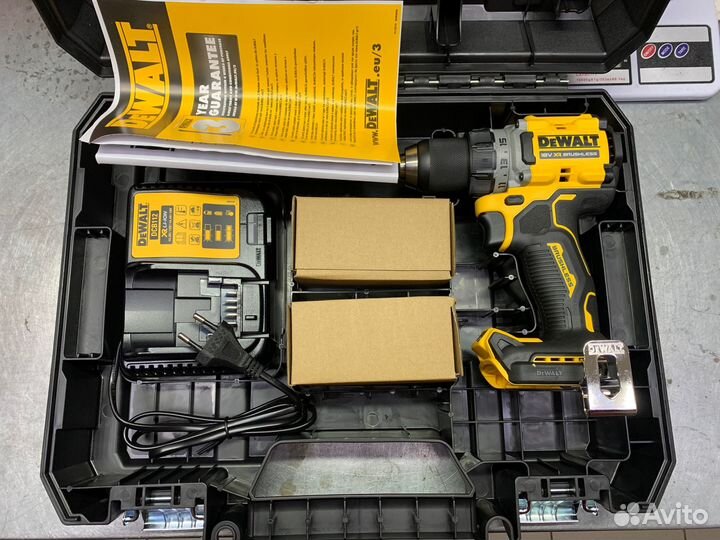 Шуруповерт dewalt DCD800E2T (18в) с акб PowerStac