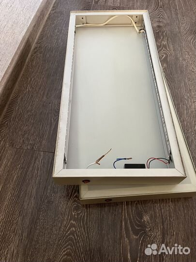 Полка интерьерная с подсветкой