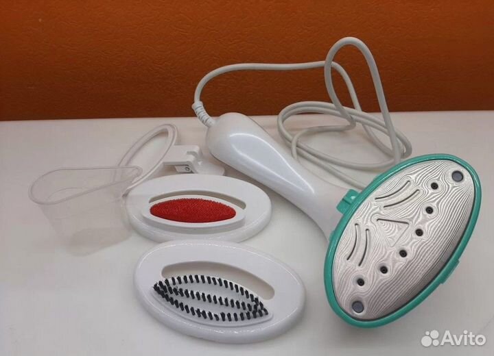 Удобный ручной отпариватель Hyundai