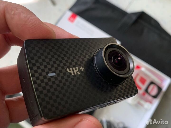 Экшн камера xiaomi yi 4k plus
