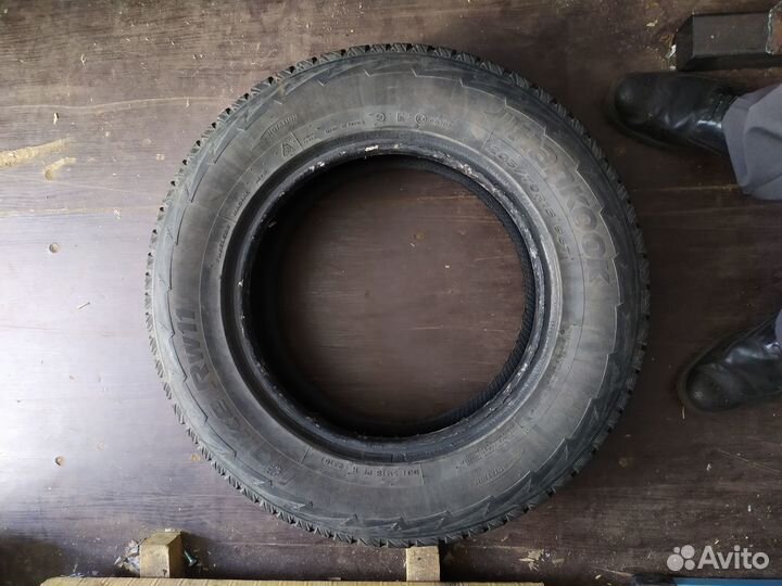 Шины зимние с шипами 205/70 r15 комплект 4 шт