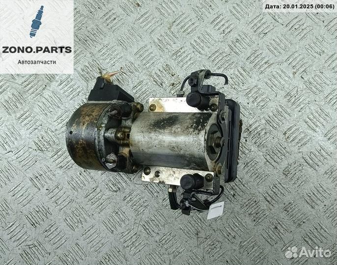 Компрессор пневмоподвески 9643373480 на Citroen C5 (2001-2008)