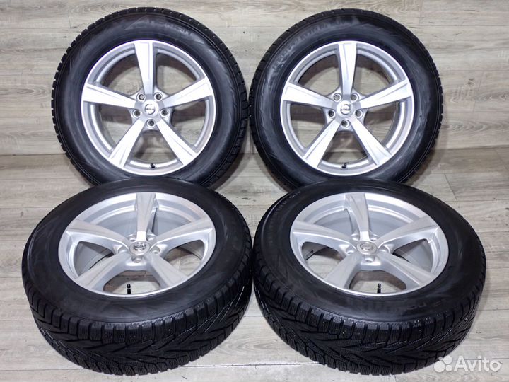 Комплект оригинальных колес Volvo XC90 R18 зима