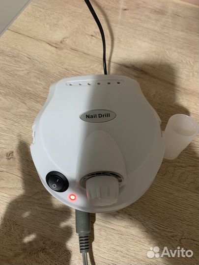 LED уф лампа для маникюра и машинка для маникюра