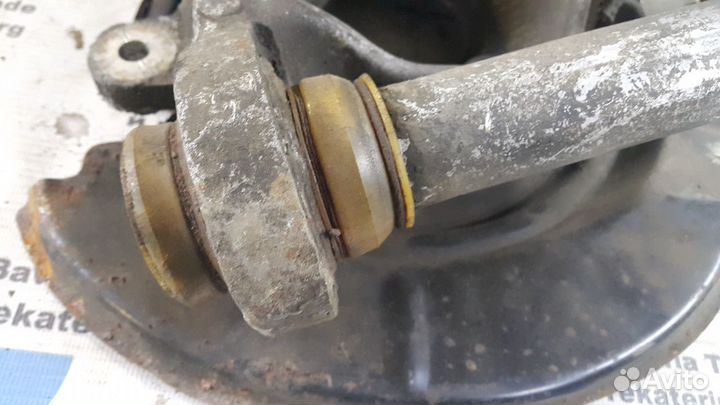 Кулак поворотный зад лев бмв е39 универсал bmw e39