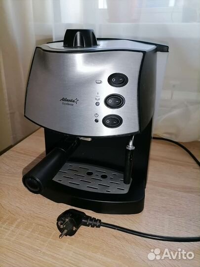 Кофеварка помповая atlanta