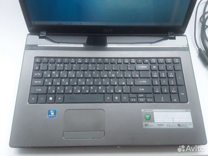 Acer 7560g 17.3 экран