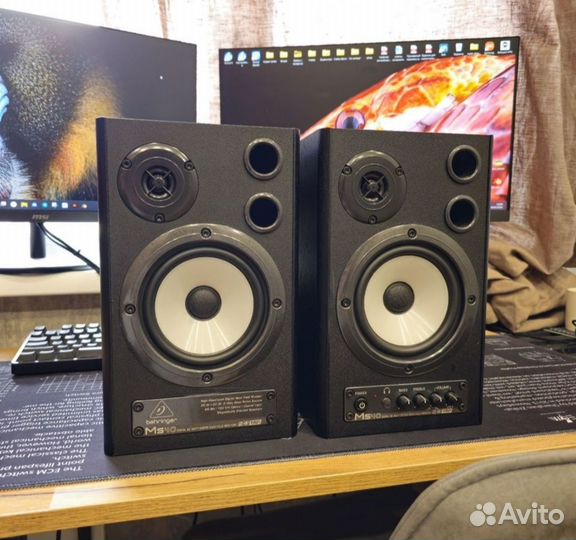 Студийные мониторы Behringer MS 40