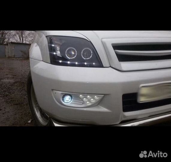 Prado 120 туманки LED с ходовыми огнями D6QH2