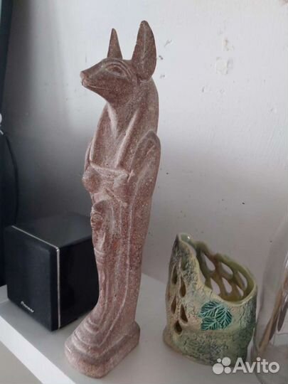 Каменная статуэтка из Египта Анубис