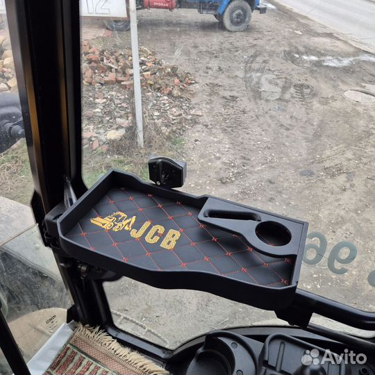 Столик на погрузчик jcb
