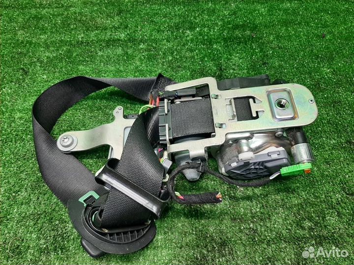 Ремень безопасности передний левый Mercedes Benz