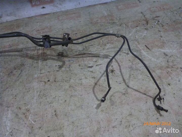 Трубка тормозная Mitsubishi Pajero V25W 6G74 1998