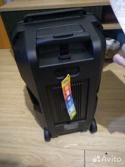 Блютуз колонка