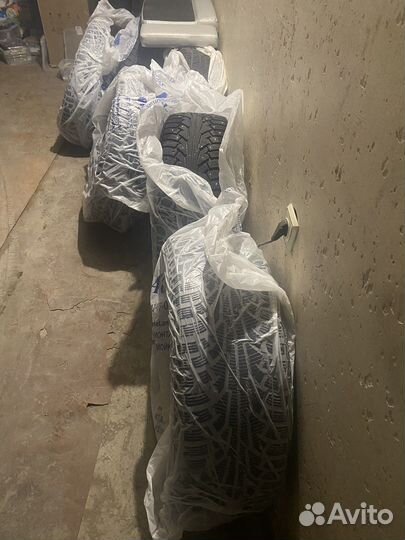 Nokian Tyres Hakkapeliitta 5 255/60 R18 T