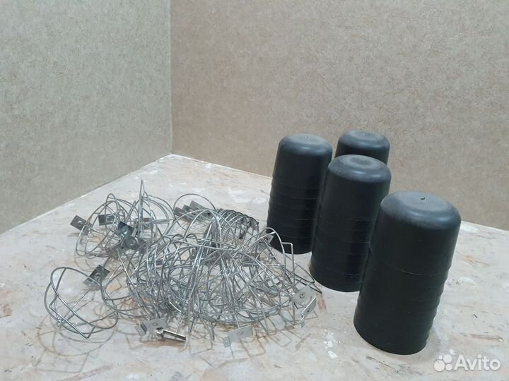 Вешалка для шапок