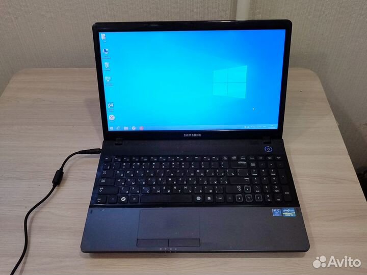 Samsung NP300E на i3-3110M