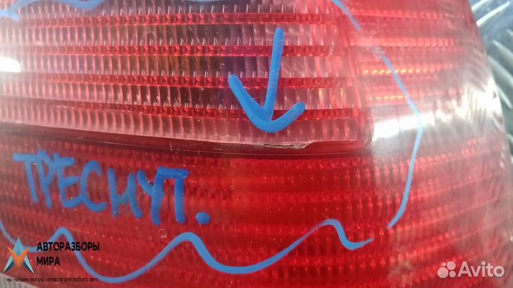 Фонарь задний правый Volkswagen Bora 2000