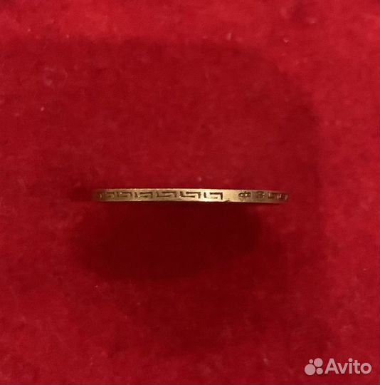 Золотые монеты номиналом 5рублей