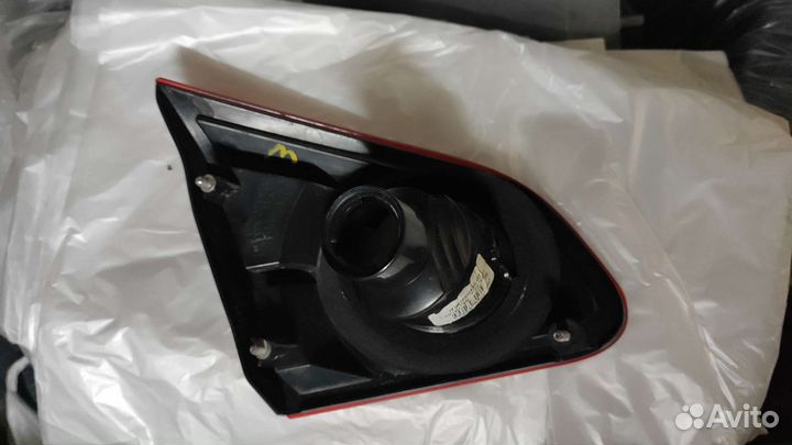 Фонарь в крышку багажника