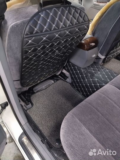 Автоковрики в салон Dodge Neon