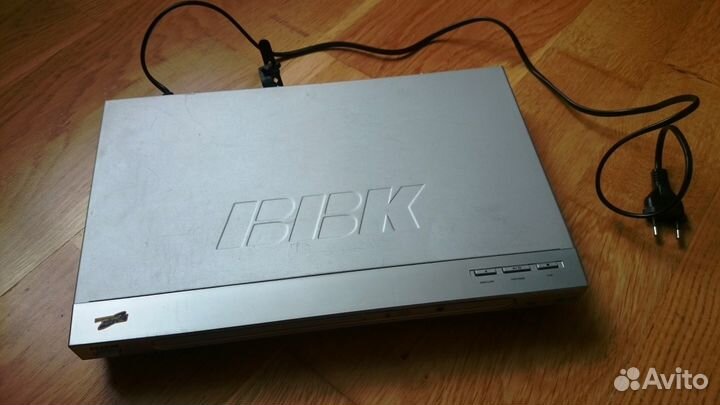 DVD плеер BBK с караоке