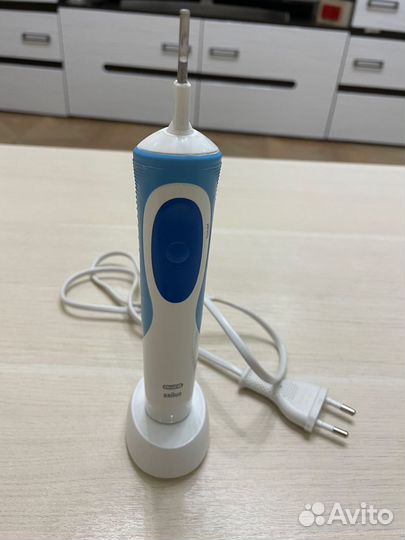 Зубная щетка braun