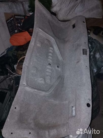 Обшивка багажника BMW e34
