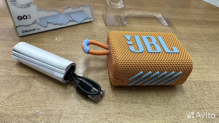 JBL GO 3