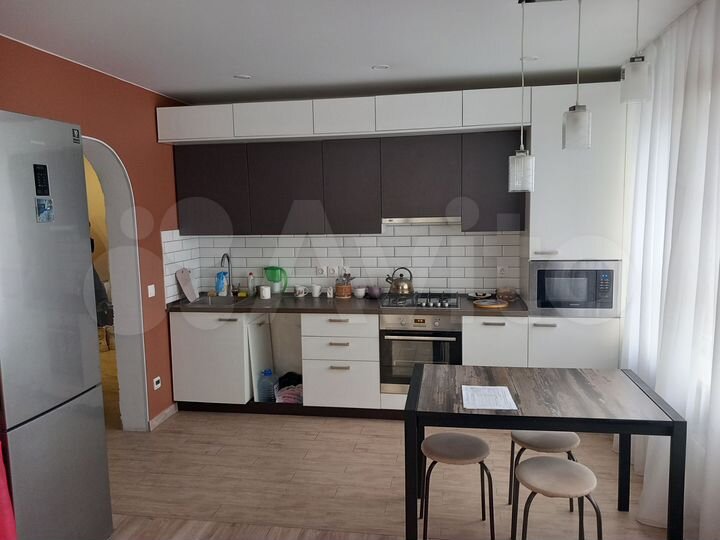 2-к. квартира, 64 м², 2/23 эт.