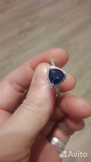 Серебряное кольцо