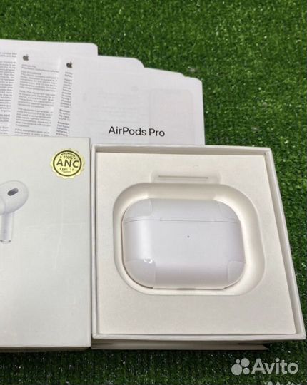 AirPods Pro 2 Platinum