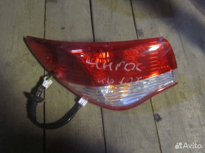 Фонарь левый правый Nissan almera g15