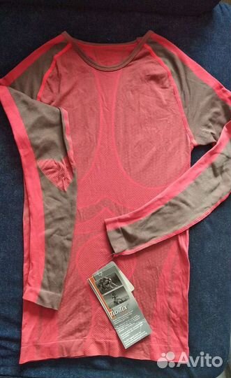Компрессионная майка с длинным рукавом новая