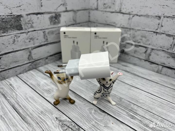 Блок питания Apple USB-C 20W