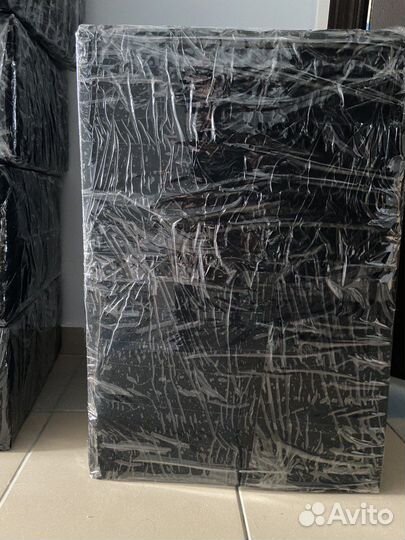 Коробка женских вещей