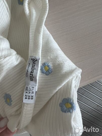 Кроп топ Stradivarius