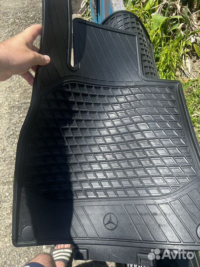 Комплект ковриков на мерседес w222